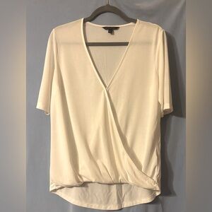 Banana Republic White Draped Top Women’s Size Medium